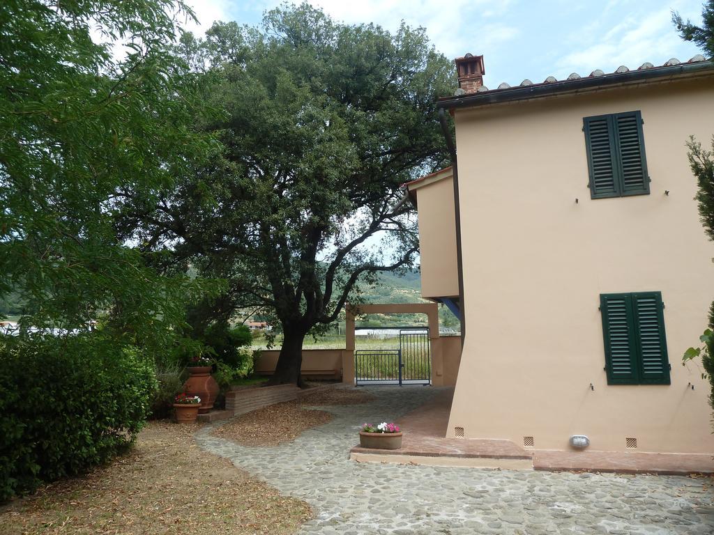 Gasthaus Al Vecchio Leccio Pistoia Exterior foto