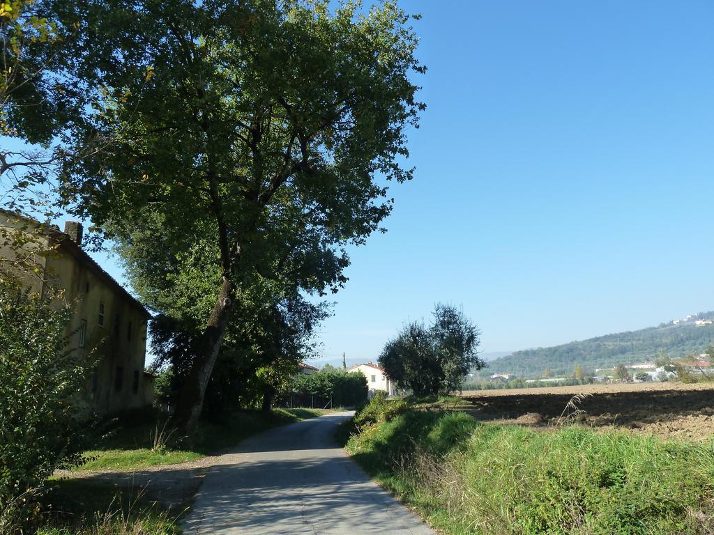 Gasthaus Al Vecchio Leccio Pistoia Exterior foto